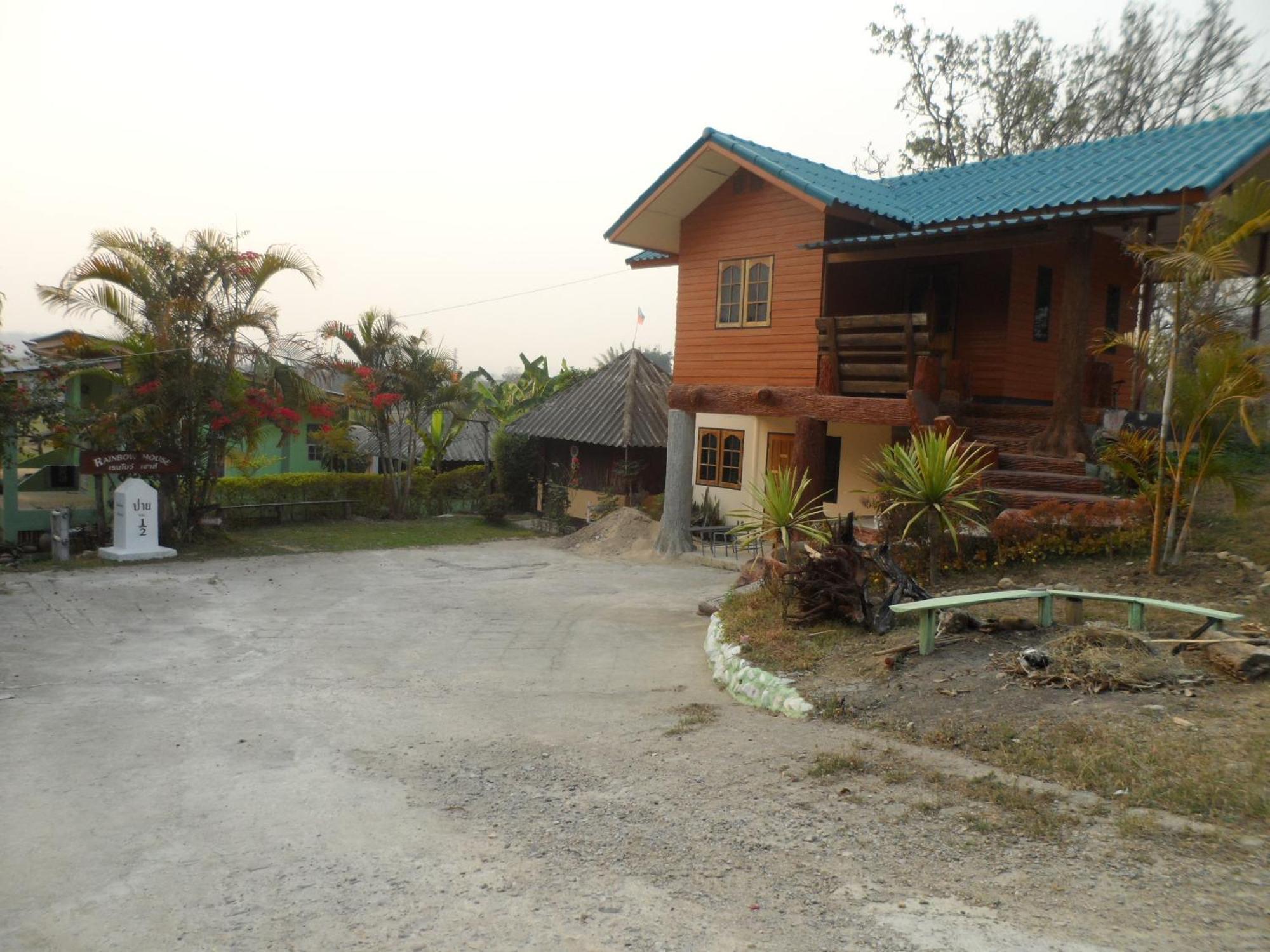 Rainbow House Pai Hotel Luaran gambar